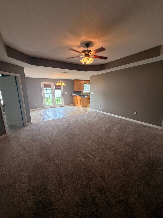 Building Photo - 5203 Branch Point Dr