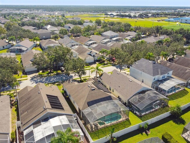 Foto del edificio - 258 Henley Cir