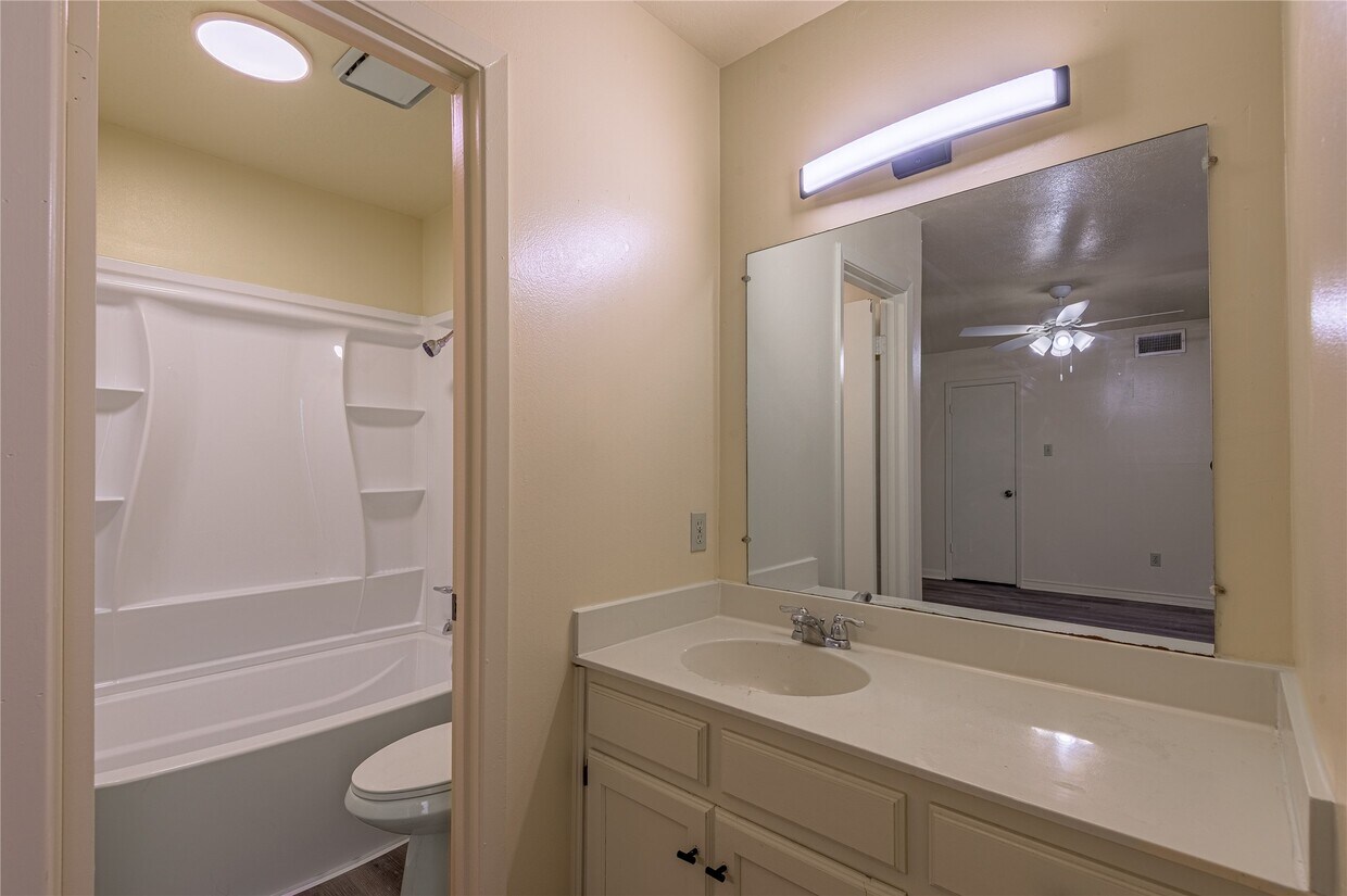 Foto del edificio - 1401 Ave O