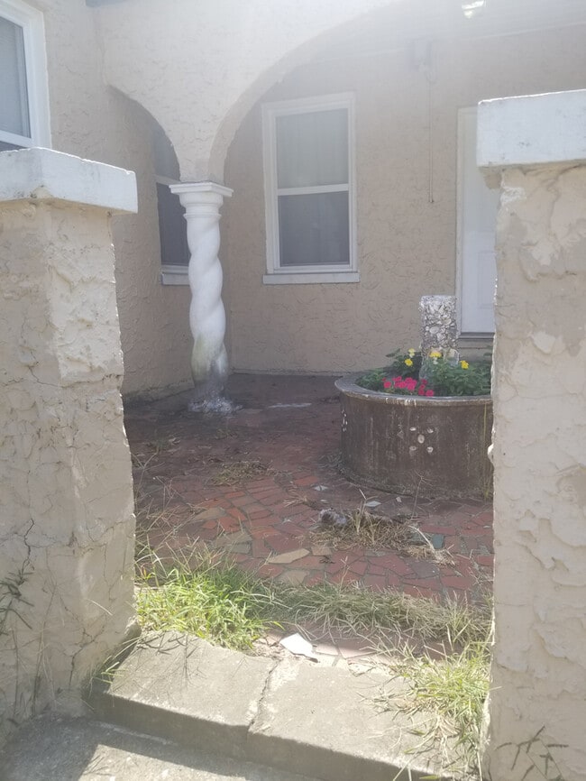 Photo - 2806 E 5th Ave House