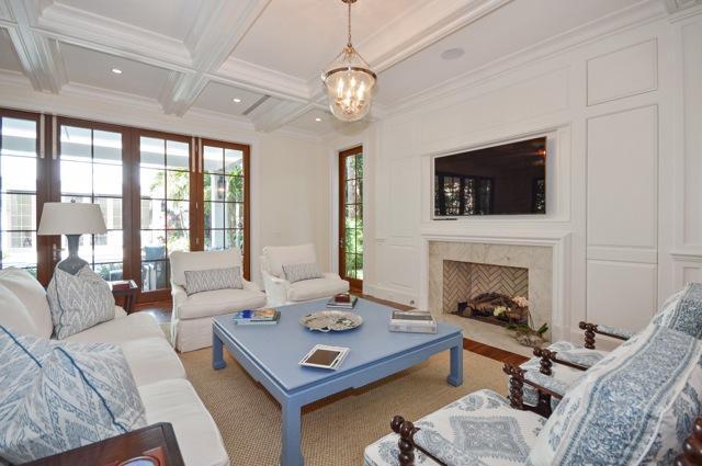 Building Photo - 333 Brazilian Ave