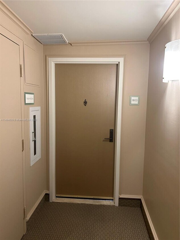 Foto principal - 7330 Ocean Terrace