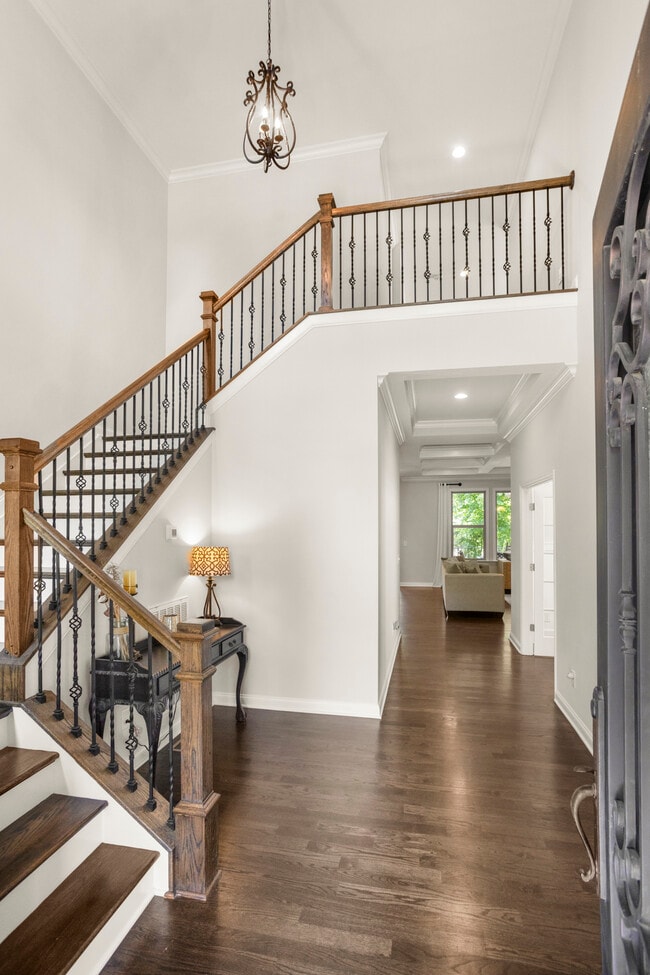 Building Photo - 2024 Albatross Way