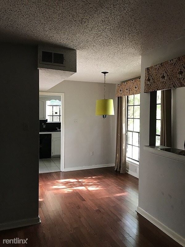 Building Photo - 741 S Foster Dr