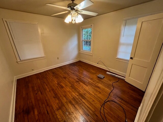 Foto del edificio - 561 Broadmoor Dr