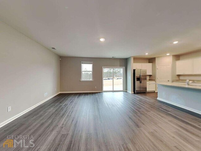 Foto del edificio - 104 Webster Cir