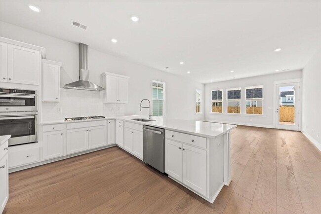 Foto del edificio - 437 Parish Farms Dr