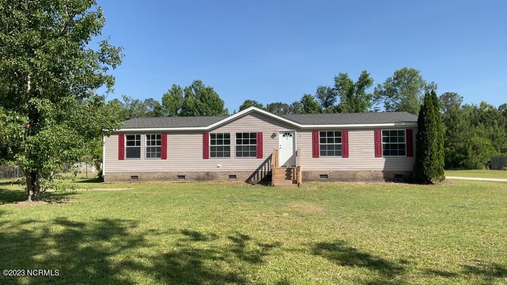 103 Edgewater Ln, Richlands, NC 28574 House Rental in Richlands, NC