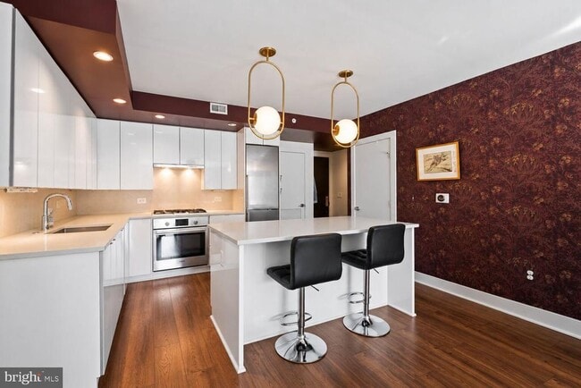 Building Photo - 1311 13th St NW