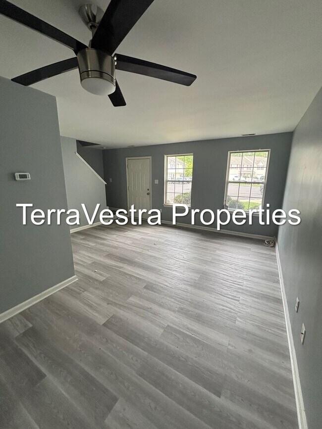 Foto del edificio - 3 Bed in Pine Hill! Eligible for $500 Security Deposit.