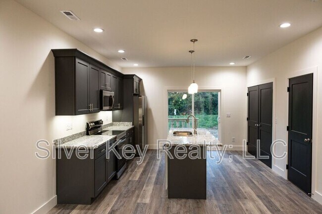 Building Photo - 1987 Hwy 411