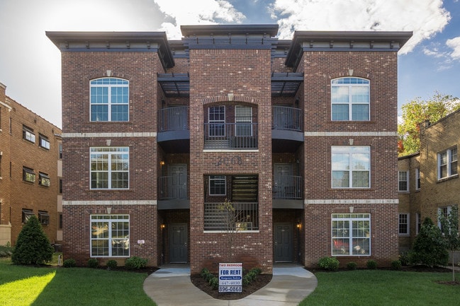 The Apartments 2068 Douglass Apartments Louisville, KY