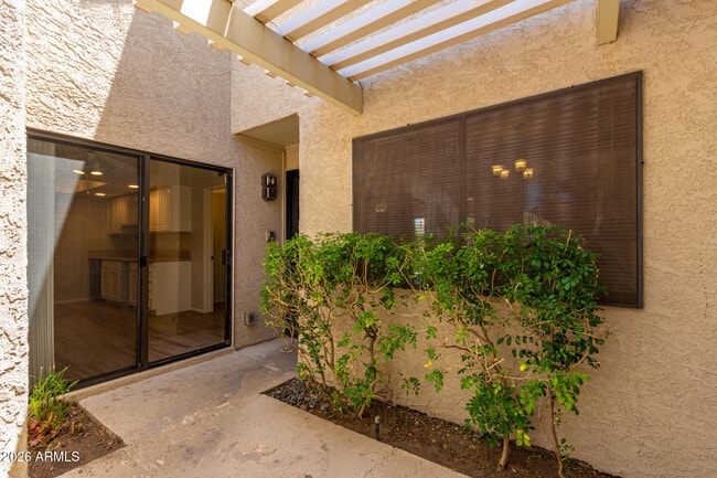 Foto del edificio - 5100 N Miller Rd