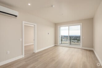 Interior Photo - Westview