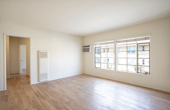 Foto del edificio - 123 N Jackson St