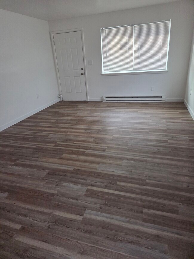 Building Photo - 1112 McKinley Ave