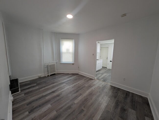Building Photo - 1056 N Ohio Ave