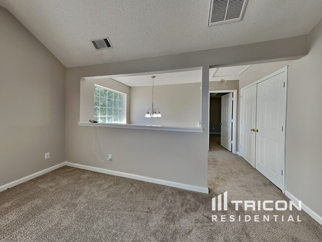Building Photo - 3311 Metro Way SW