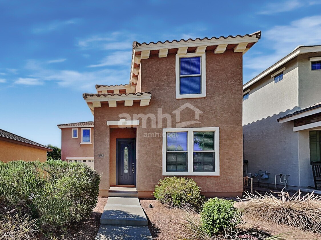 Foto principal - 3282 E Oakland St