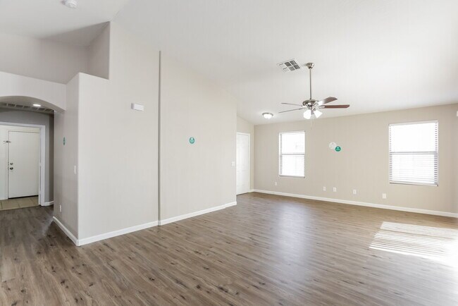 Foto del edificio - 4337 W St Kateri Dr