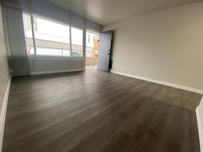 Photo - 219 Queen Anne Ave N Apartment