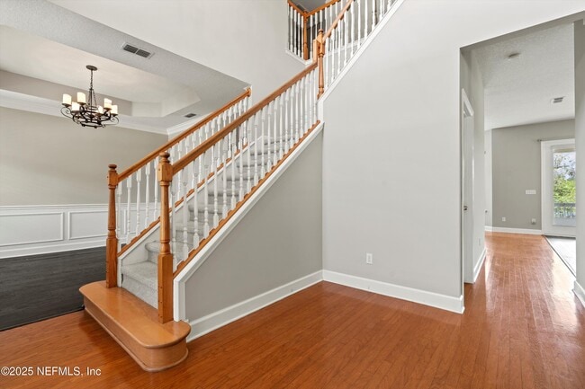 Building Photo - 7610 Sentry Oak Cir E