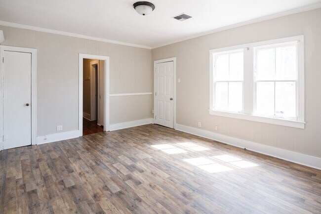 Foto del edificio - 311 S Morgan Ave