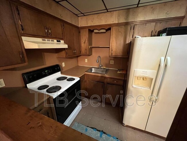 Foto del edificio - 563 Washington Ave