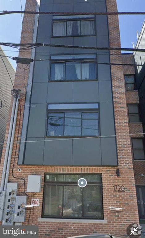 Building Photo - 1720 Master St