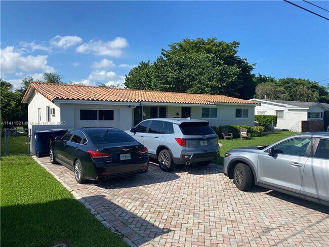 Foto del edificio - 6601 SW 49th Terrace
