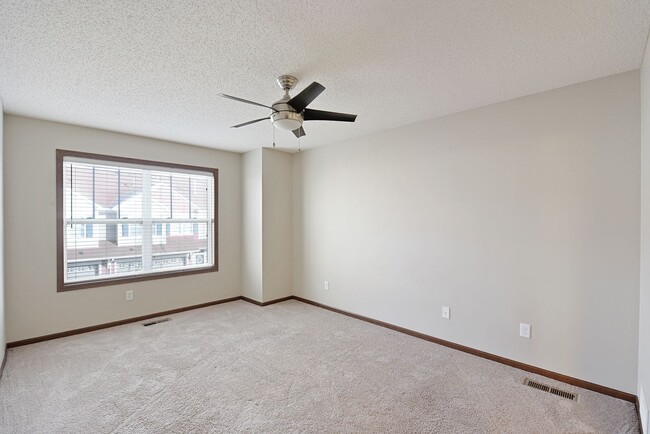 Foto del edificio - 9540 Washington Boulevard