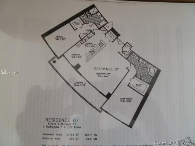 Building Photo - 901 Brickell Key Blvd