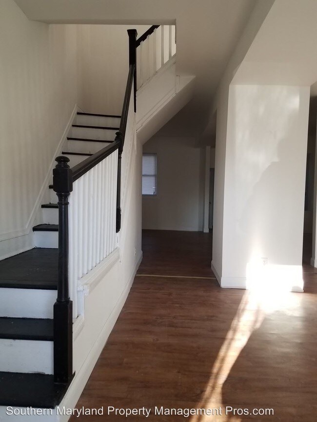 Building Photo - 4 br, 2 bath House - 3809 Reisterstown Road