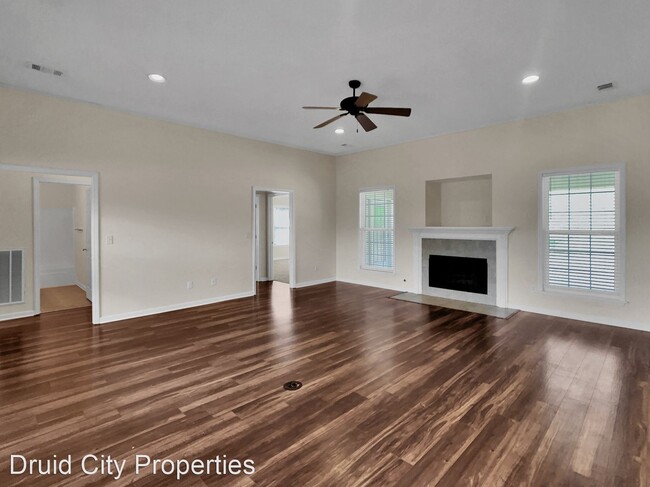 Building Photo - 3 br, 2 bath House - 2230 Cross Creek Drive