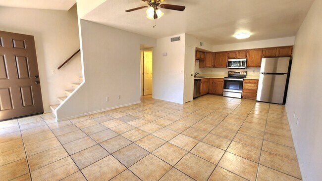 Planta abierta - 6131 E Greenway St