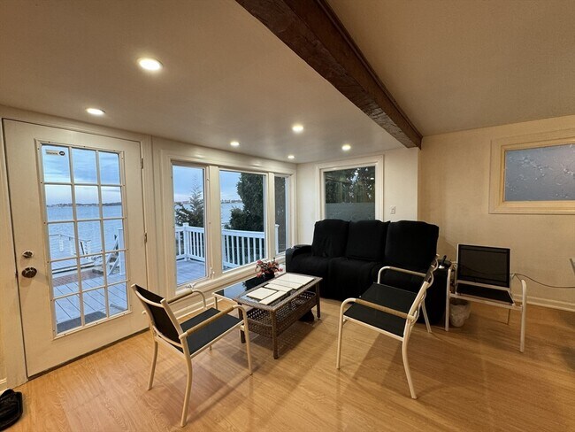 Foto del edificio - 16 Homestead Ave