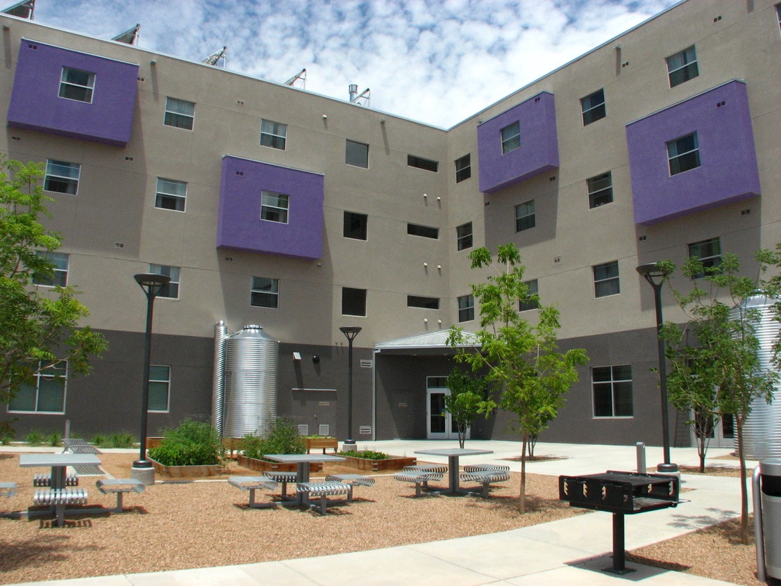 Downtown 700 2nd Street Apartments Albuquerque, NM