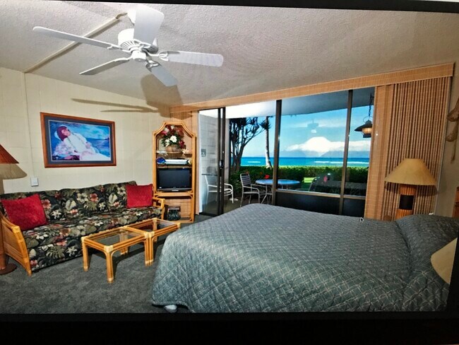 Building Photo - 4327 Lower Honoapiilani Rd
