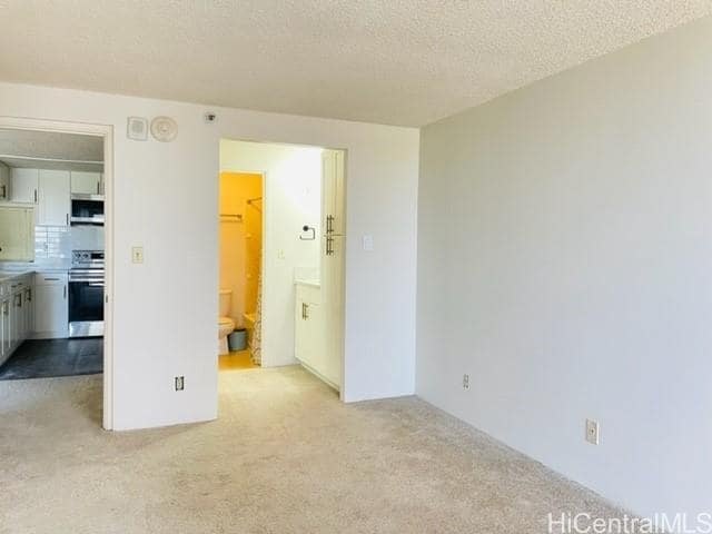 Building Photo - 2724 Kahoaloha Ln