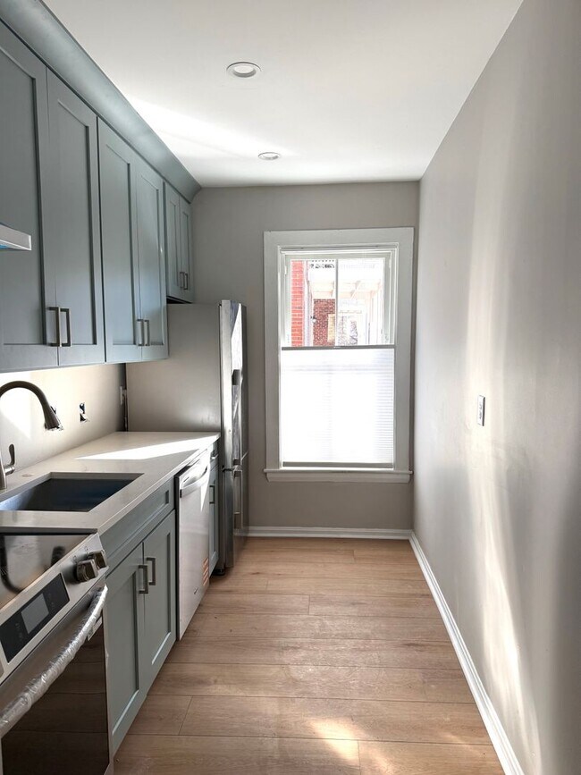 Foto del edificio - 130 Neal St