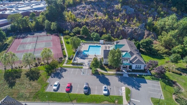 Foto del edificio - 7409 Coventry Ct