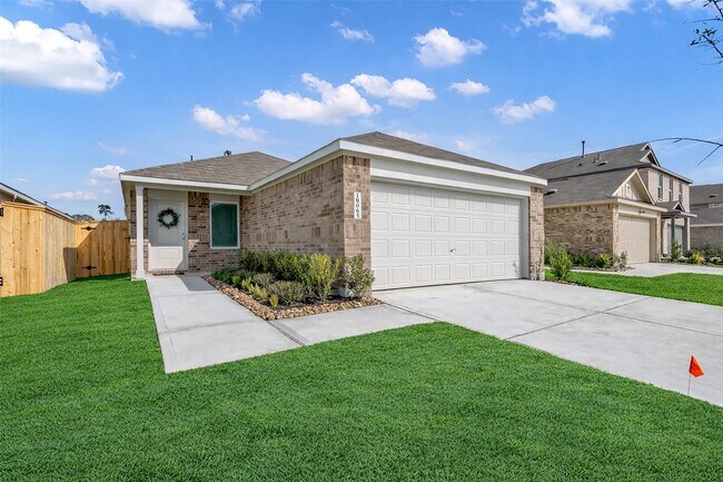 Foto del edificio - 18065 Trepito Ave