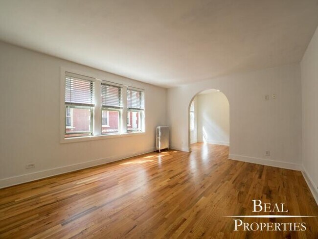 Foto del edificio - 1 bedroom in CHICAGO IL 60657