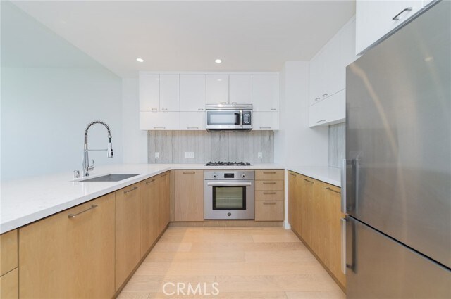 Foto del edificio - 400 S Broadway