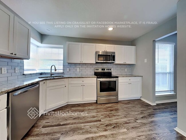 Foto del edificio - 726 W Willow Oak Dr