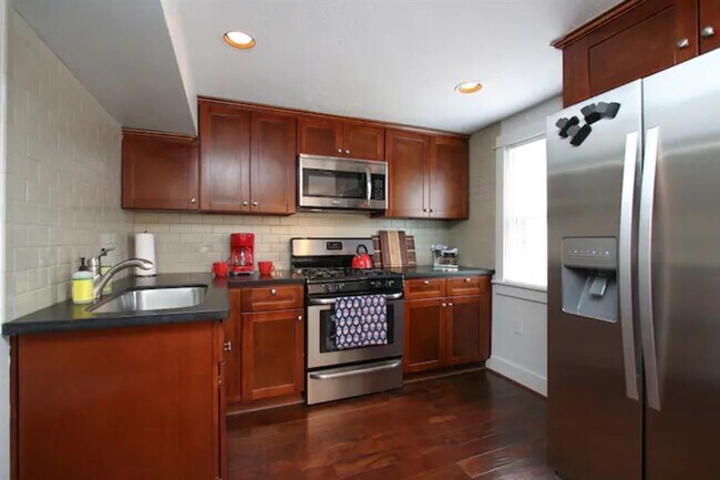 Foto del edificio - 1231 Yale St