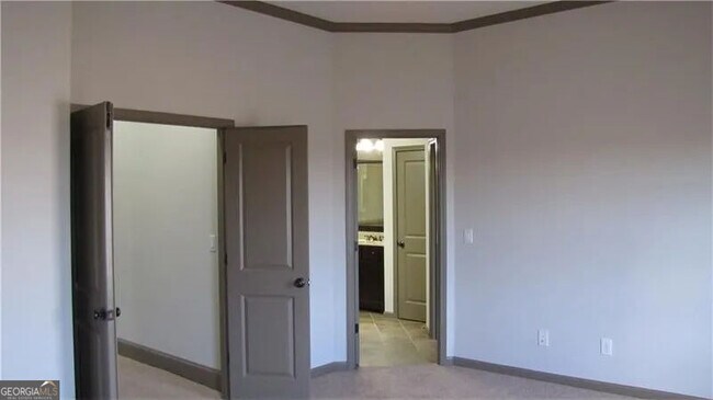 Foto del edificio - 6556 Bennington Bluff Ct