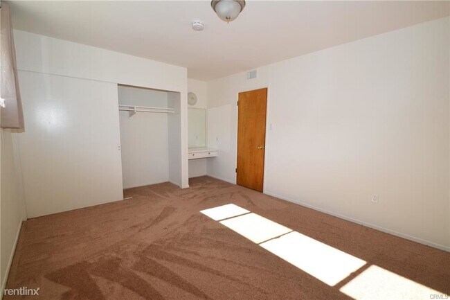 Building Photo - 4 br, 2 bath House - 4916 Maricopa St