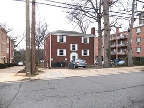 Building Photo - 1428 12th St N
