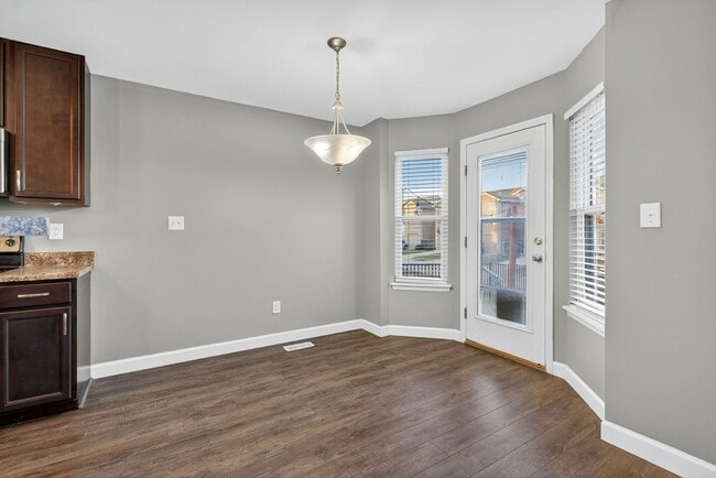 Building Photo - Charming 4-Bedroom Home in Springhurst Com...